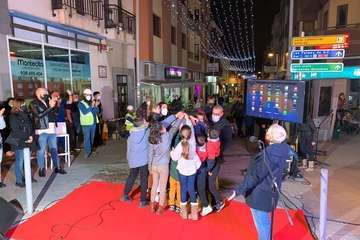 Telde da la bienvenida a la Navidad con el encendido de la decoración callejera/TA y Francisco Javier Santana.